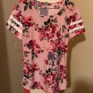 Cute floral casual top